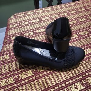 Woman shoes